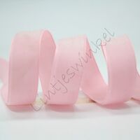 Samtband 6mm - Baby Rosa (Pearl Pink)